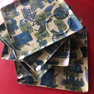 GROOVY VINTAGE Trays with places for cup